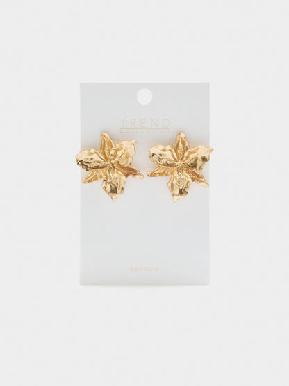 Maxi Flower Earrings With Embossed Detail