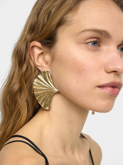 Maxi Fan-Shaped Striped Earrings