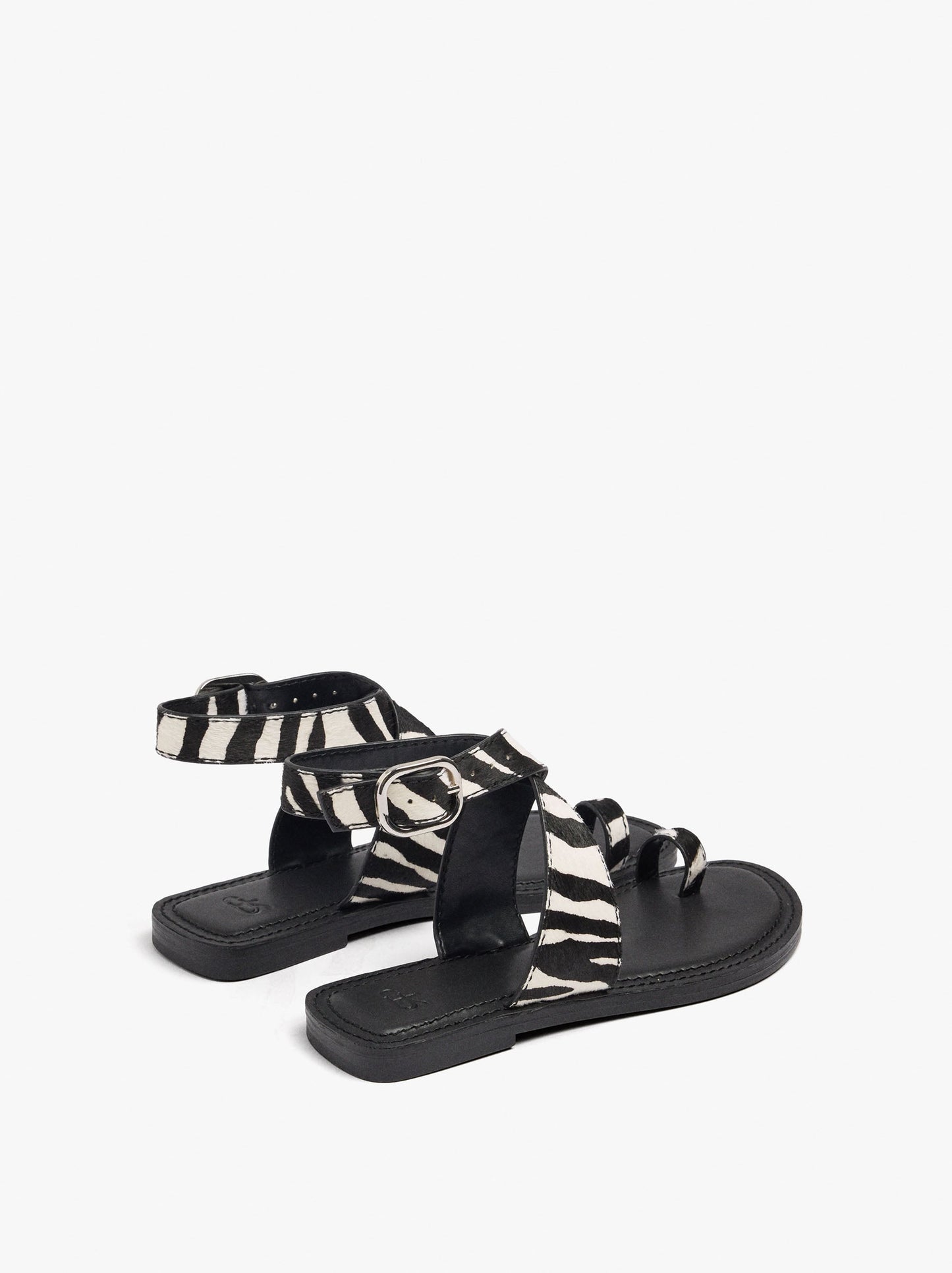Flat Sandals With Printed Animal Leather