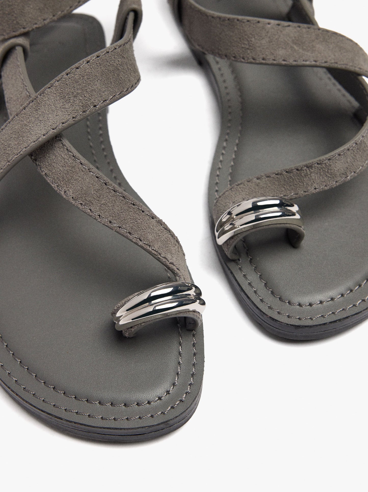 Leather Crossed Sandals With Metallic Detail