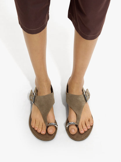 Flat Leather Sandals With Metallic Detail And Buckle