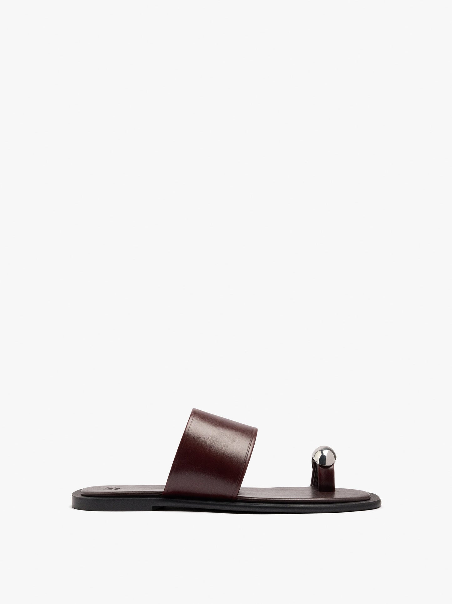 Leather Sandals With Metallic Detail