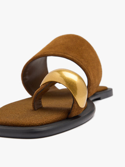 Leather Sandals With Metallic Detail
