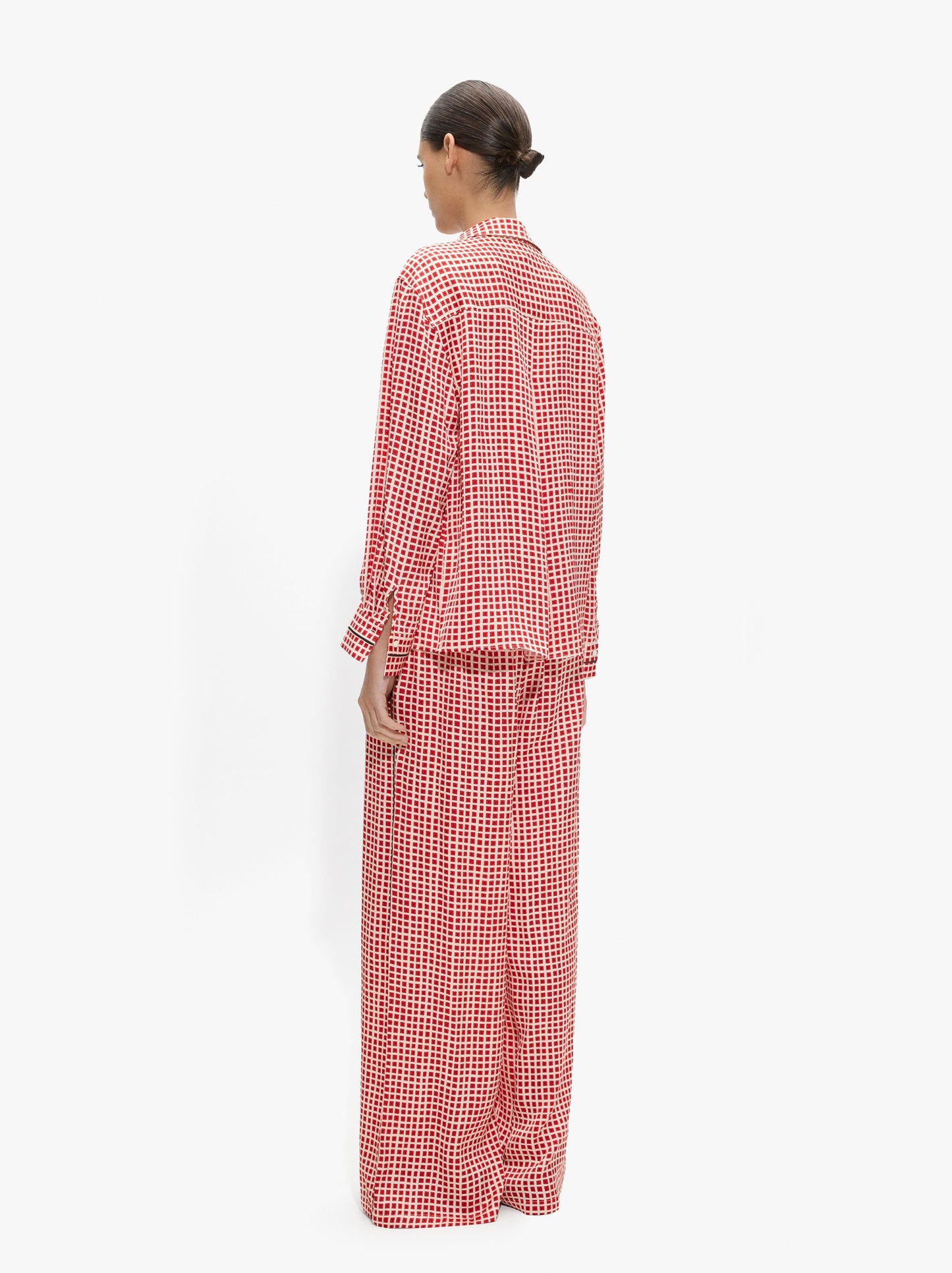 Flowing Trousers With Squares