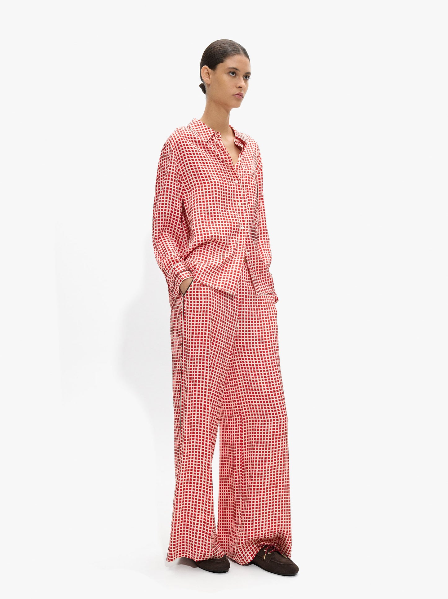 Flowing Trousers With Squares