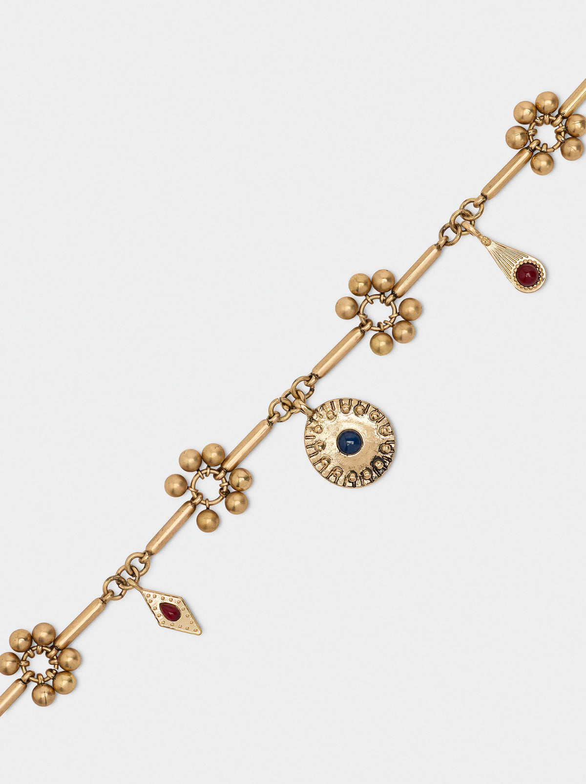 Short Necklace With Flowers