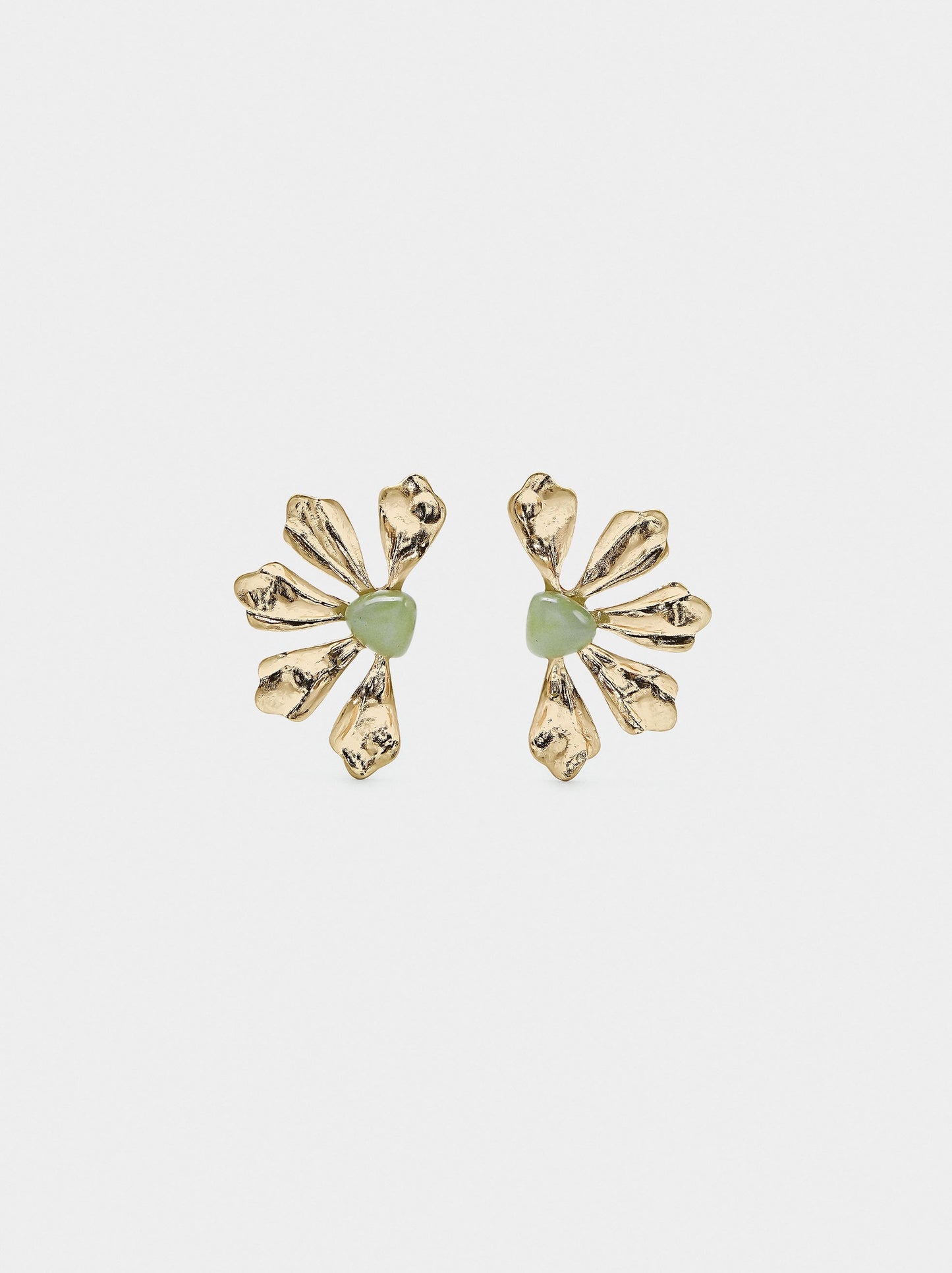 Flower Earrings With Stone