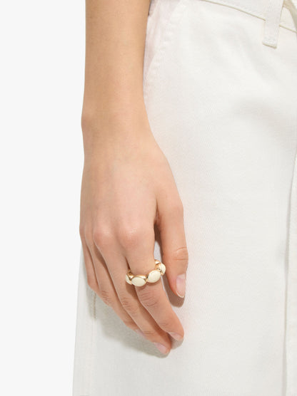 Oval Ring With Resin