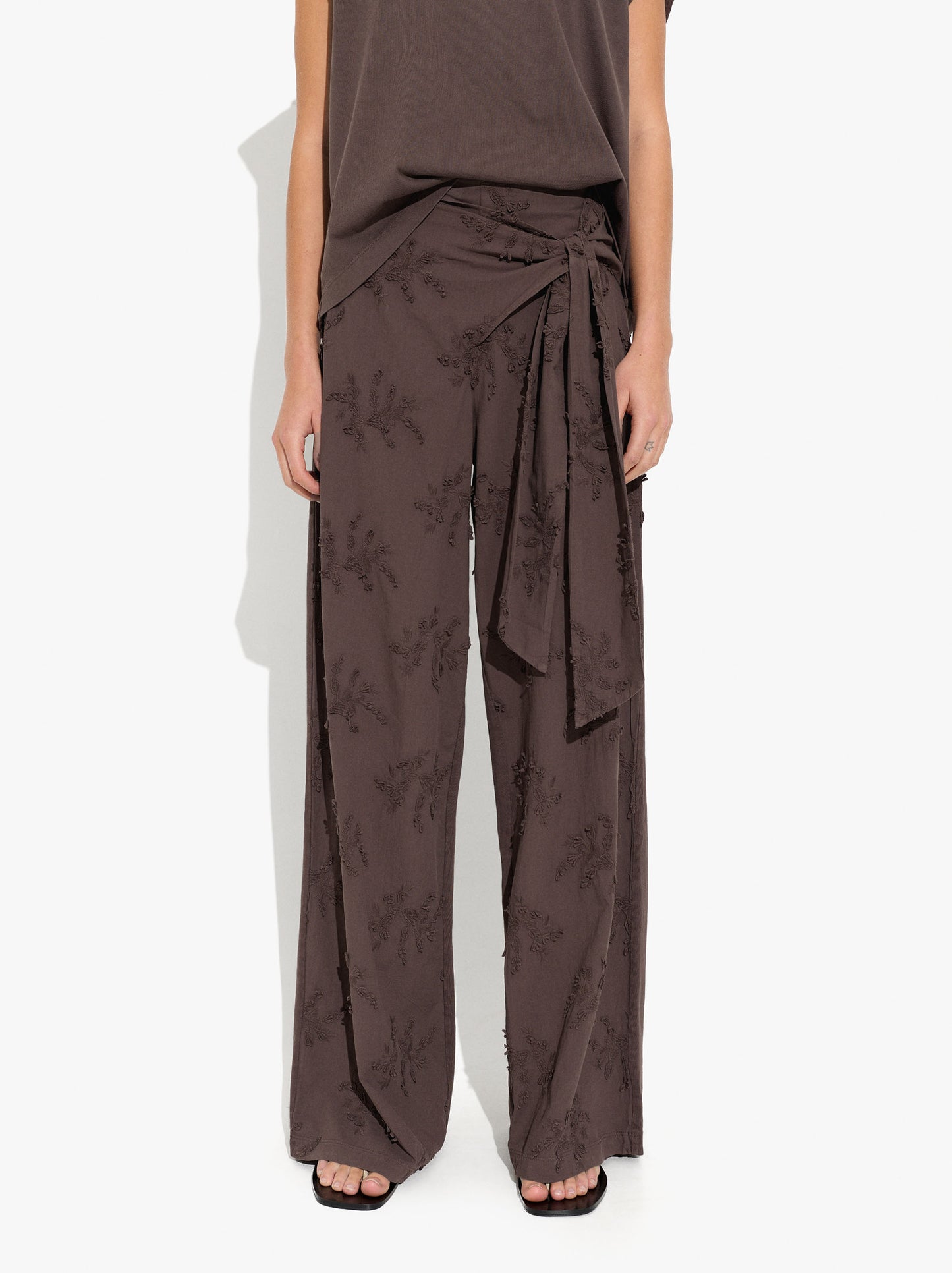 Trousers With 100% Cotton Embroidery