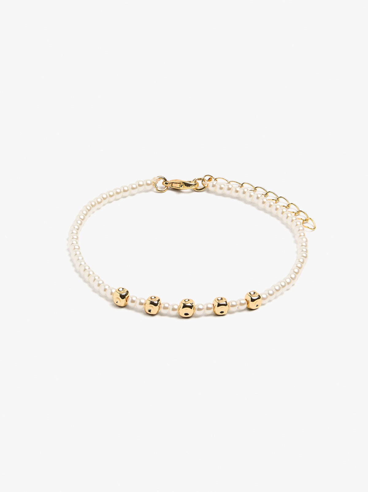 Bracelet With Pearls