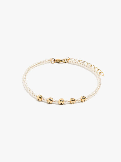 Bracelet With Pearls