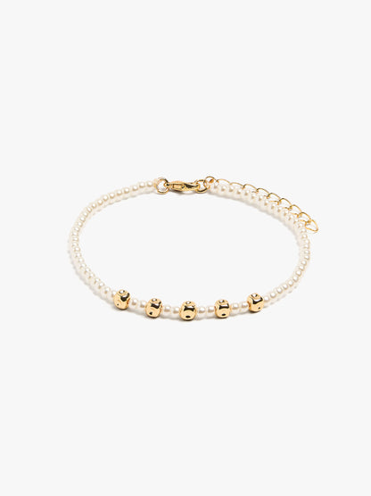Bracelet With Pearls