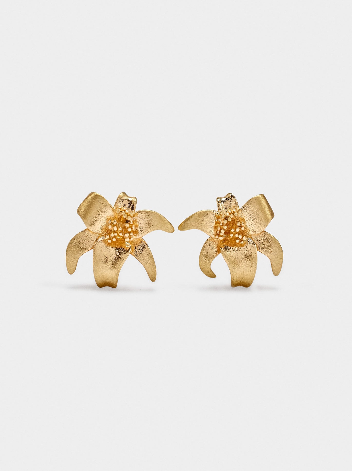 Flower Earrings With Embossed Detail
