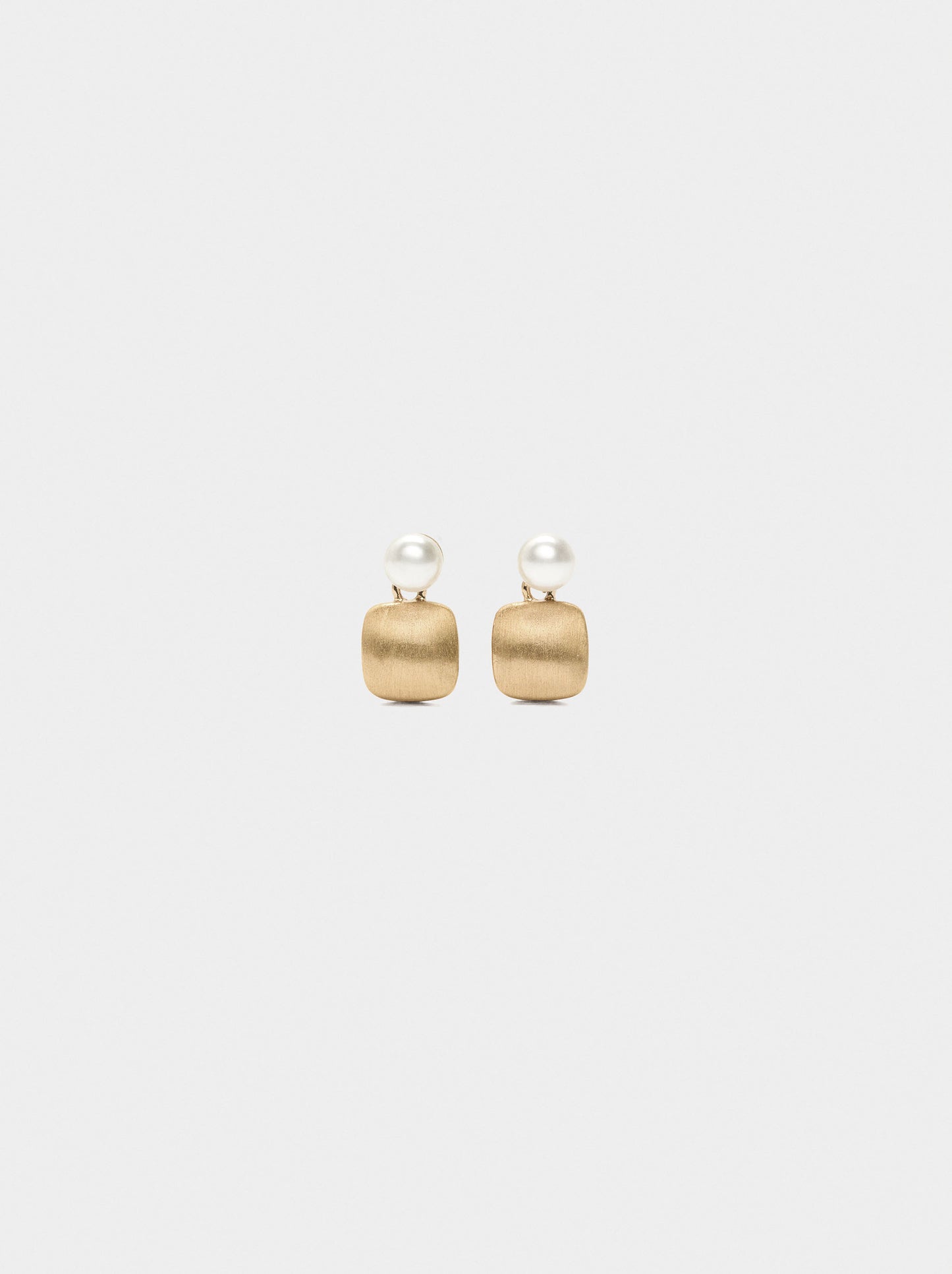Square Earrings With Pearl