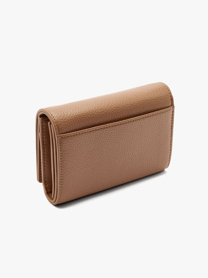Wallet With Texture And Flap