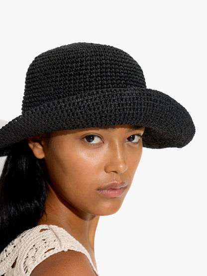 Bucket Hat With Paper Straw Effect