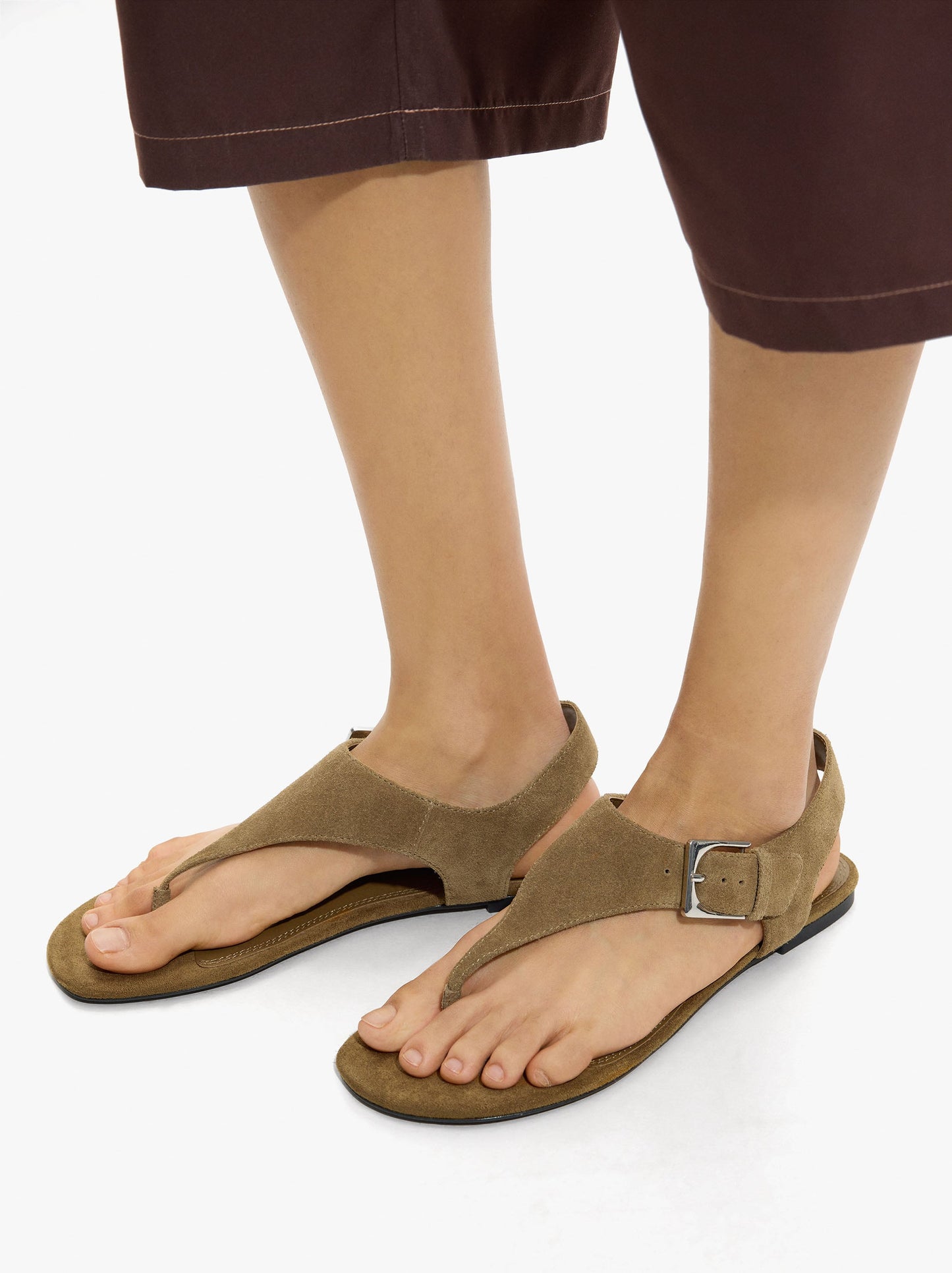 Flat Leather Sandals With Buckle