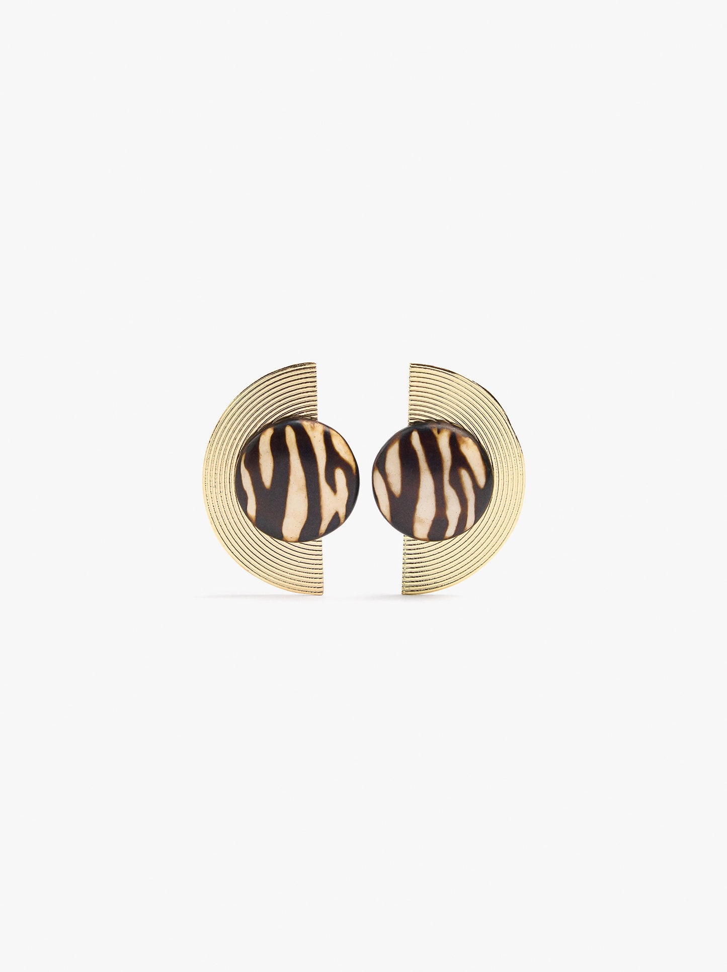 Maxi Semicircle Earrings With Resin