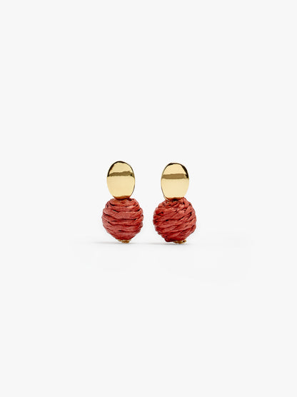 Short Earrings With Raffia
