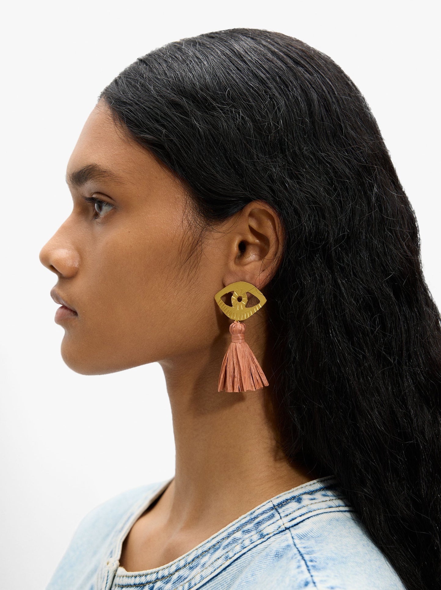 Long Earrings With Raffia