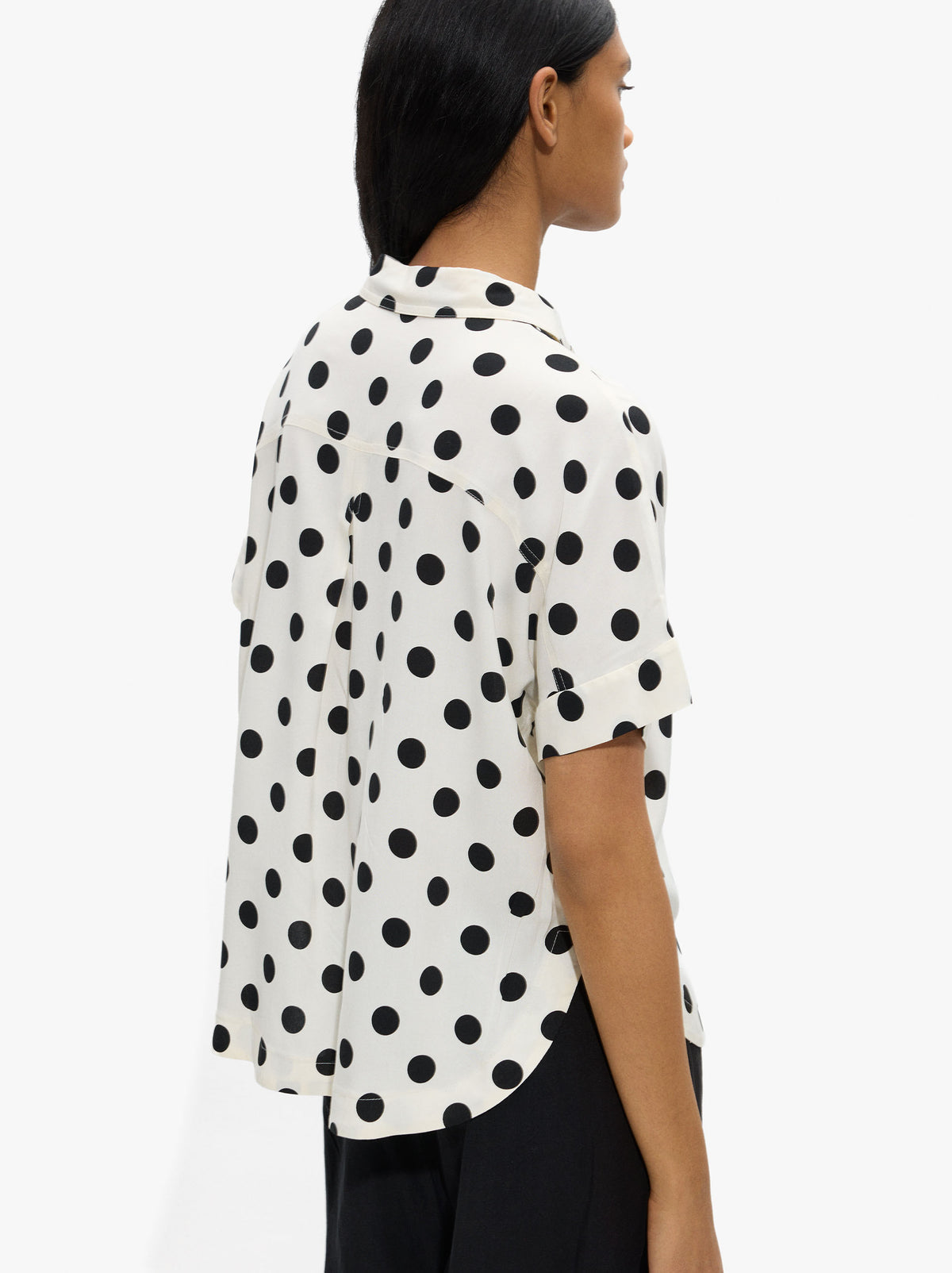 Short-Sleeved Shirt