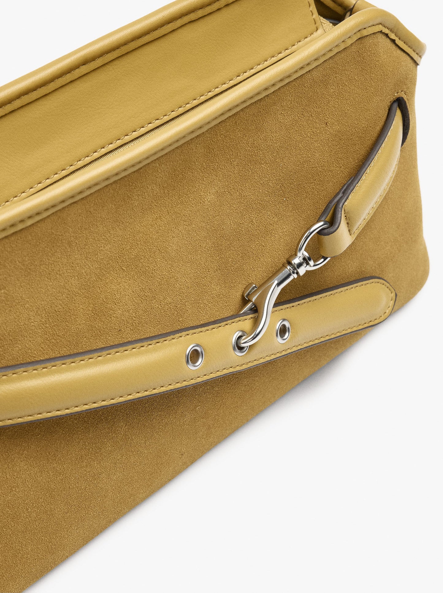 Crossbody Bag Leather Details With Belt