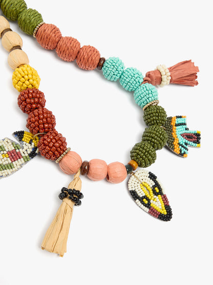 Short Necklace With Wooden Beads And Beads