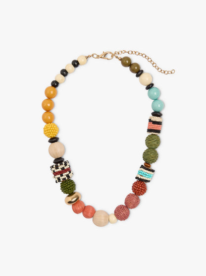 Multicolor Necklace With Beads Of Raffia And Wood