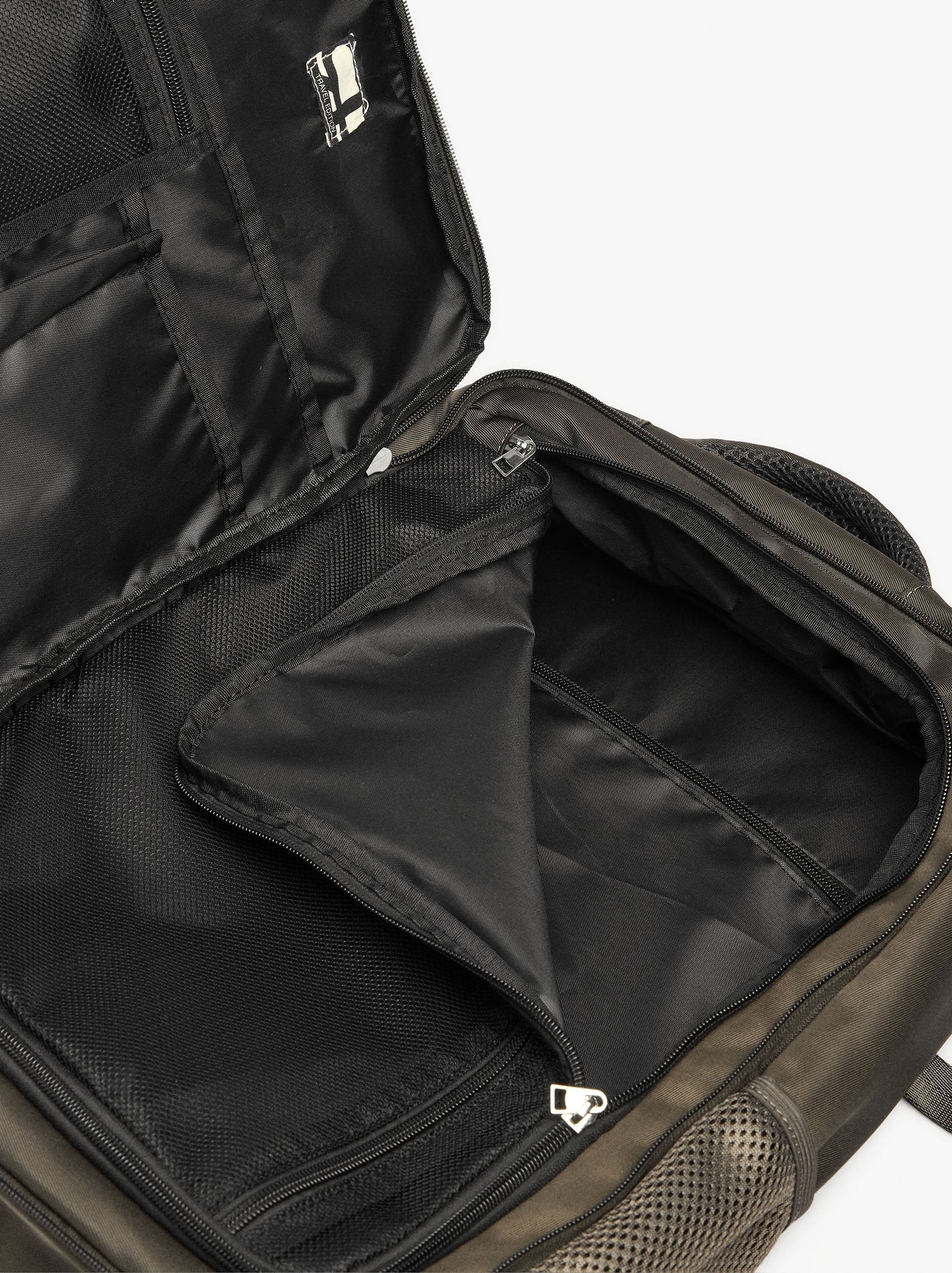 Extendable Nylon Cabin Backpack With Bottle Holder
