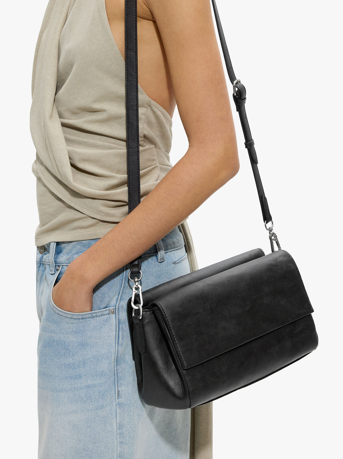 Crossbody Bag With Double Flap With Cracked Effect