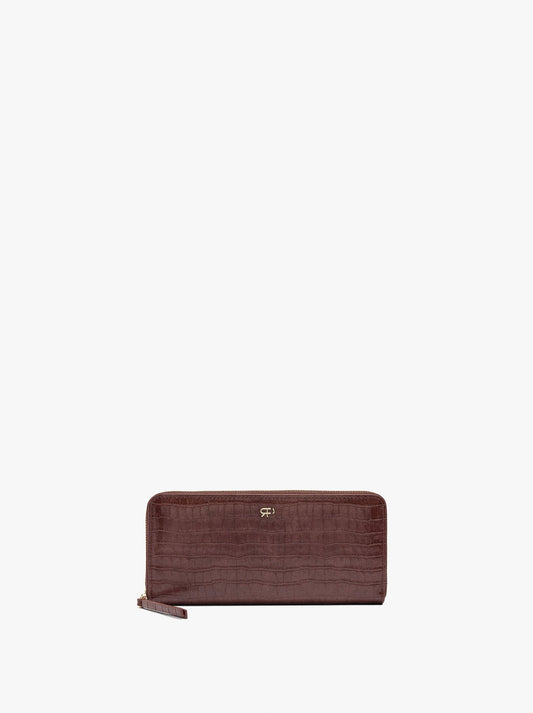 Wallet With Animal Engraving And Zipper Closure