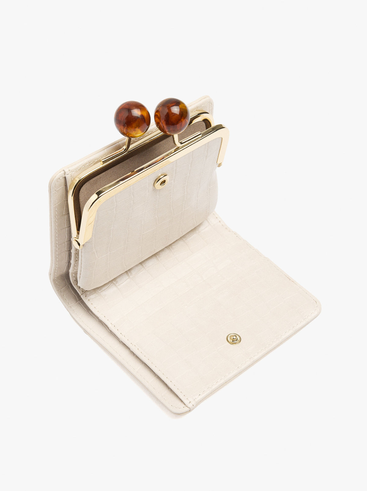 Wallet With Animal Engraving Kiss-Lock Closure