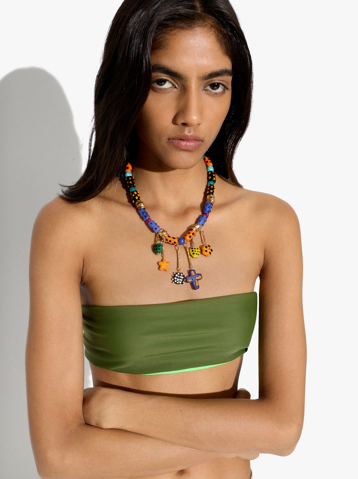 Short Necklace With Multicolor Glass Beads
