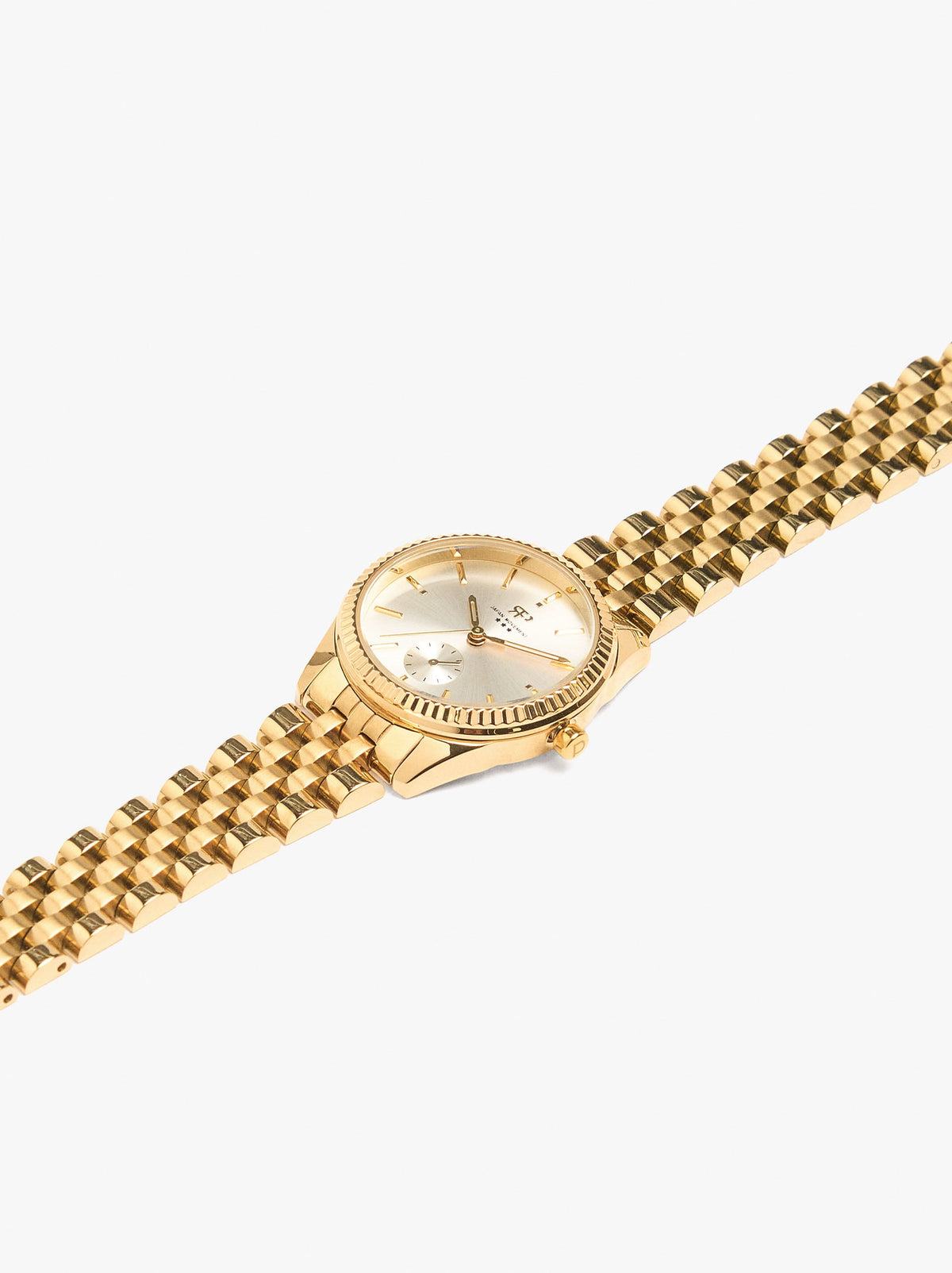 Round Watch With Stainless Steel Bracelet