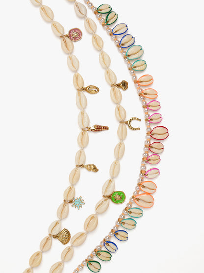Short Multi-Collar Of Shells With Multicolor Enamel