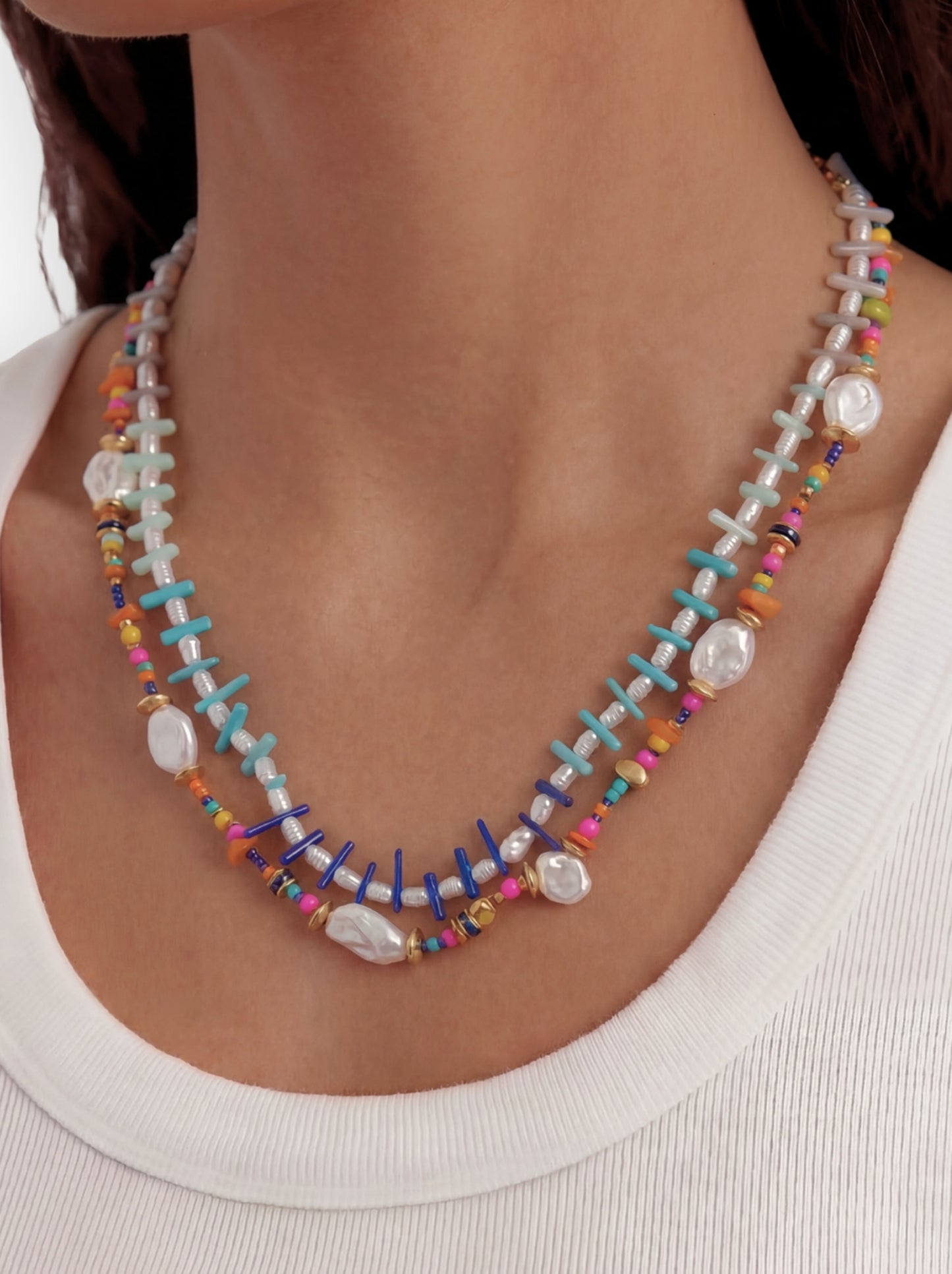 Set Of Necklaces With Bars And Multicolor Beads