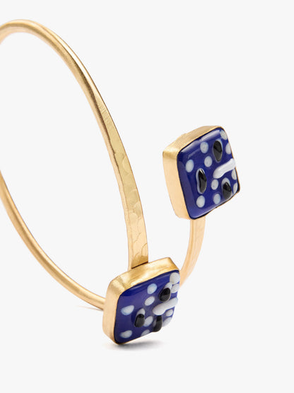 Crossed Bracelet With Squares