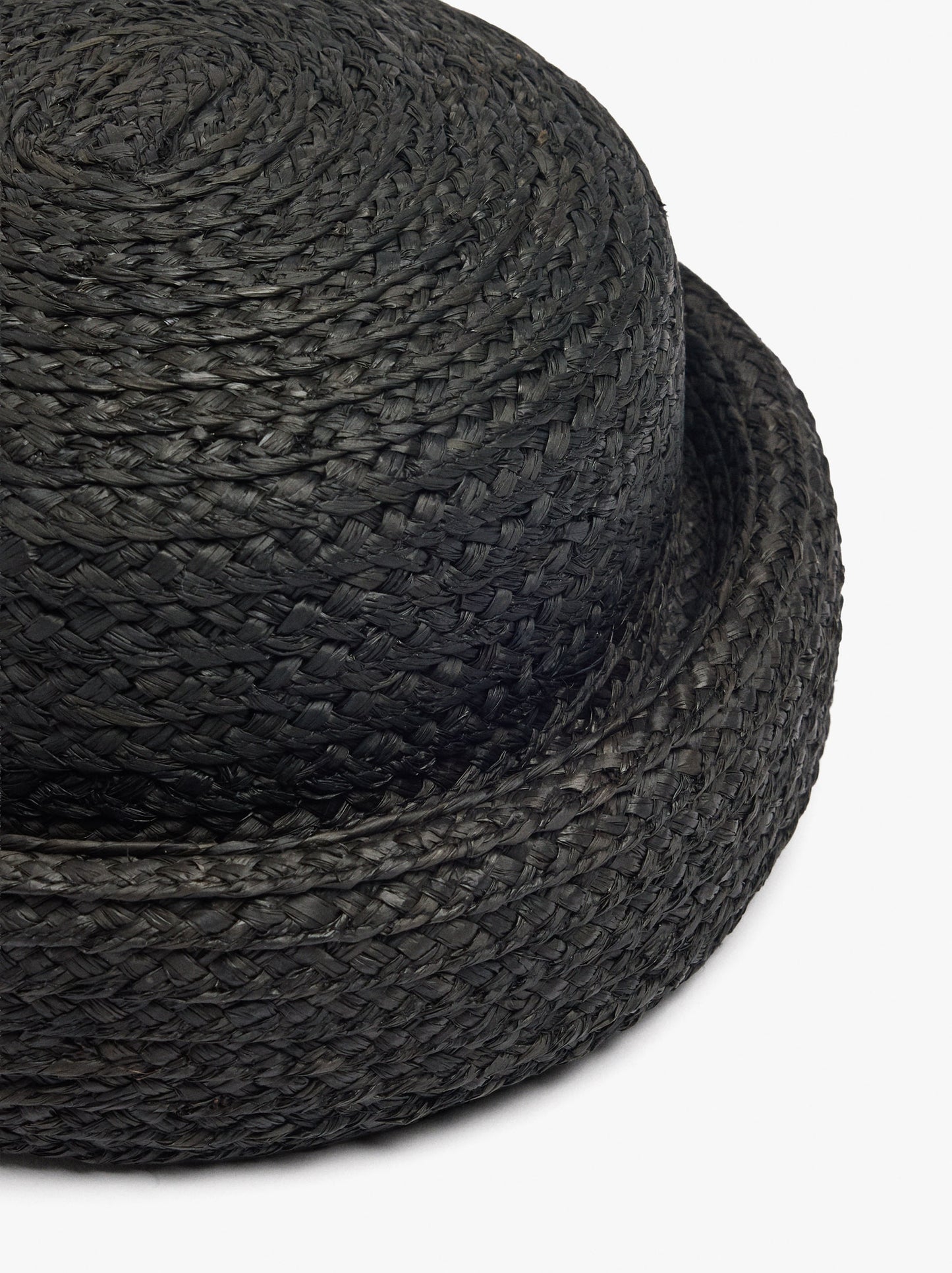 Pillbox Hat With Raffia