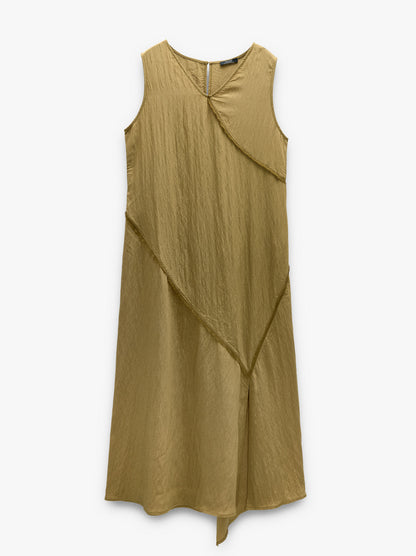 Asymmetric Dress With Crinkled Effect