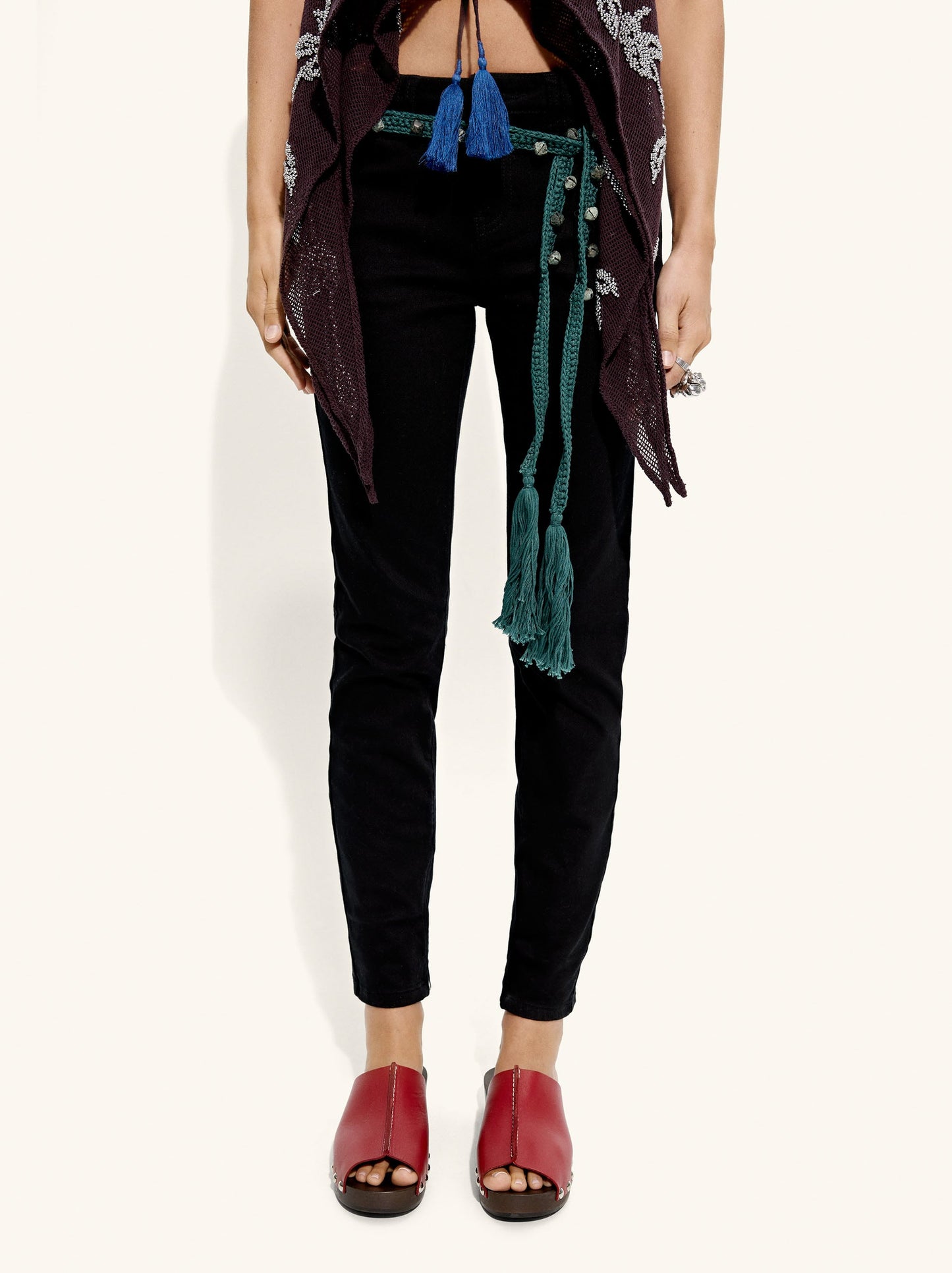 Jeans Hem With Zipper Closure