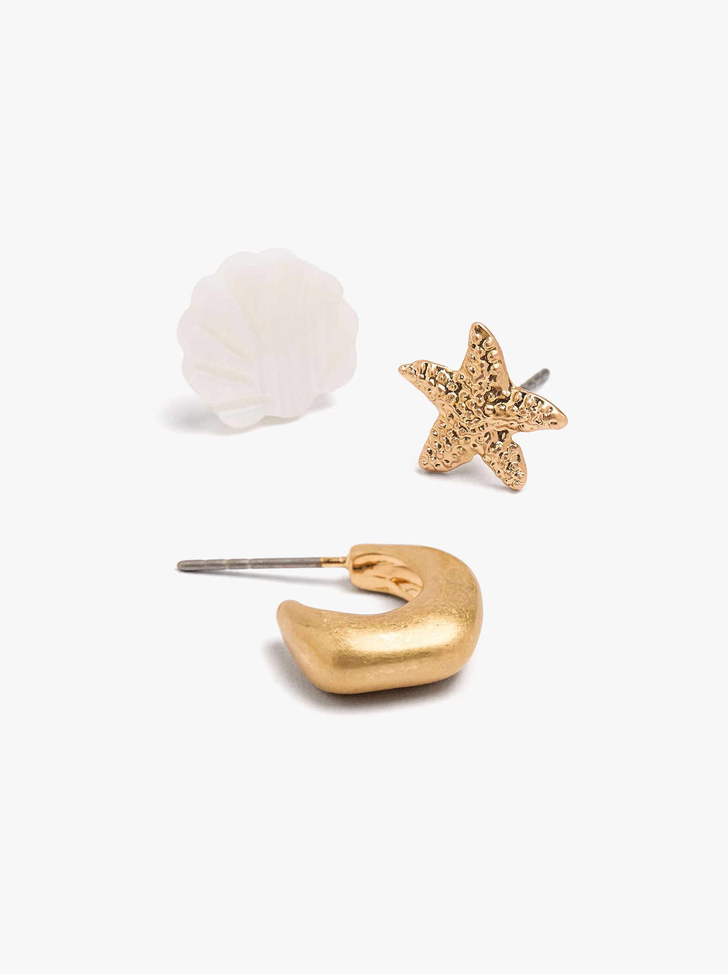 Set Of Earrings With Sea-Inspired Motifs