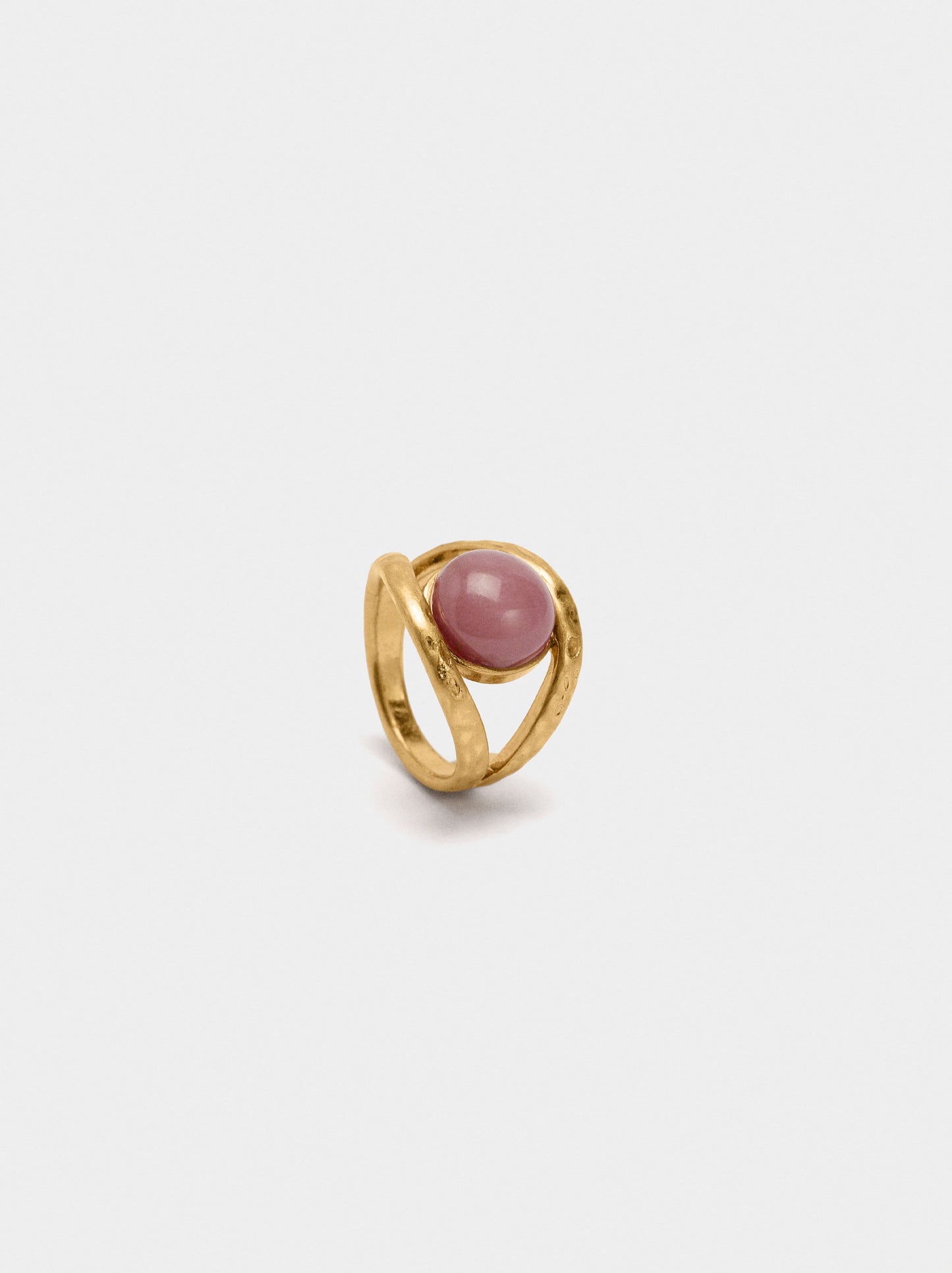 Ring With Resin Hemisphere