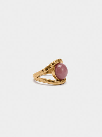 Ring With Resin Hemisphere