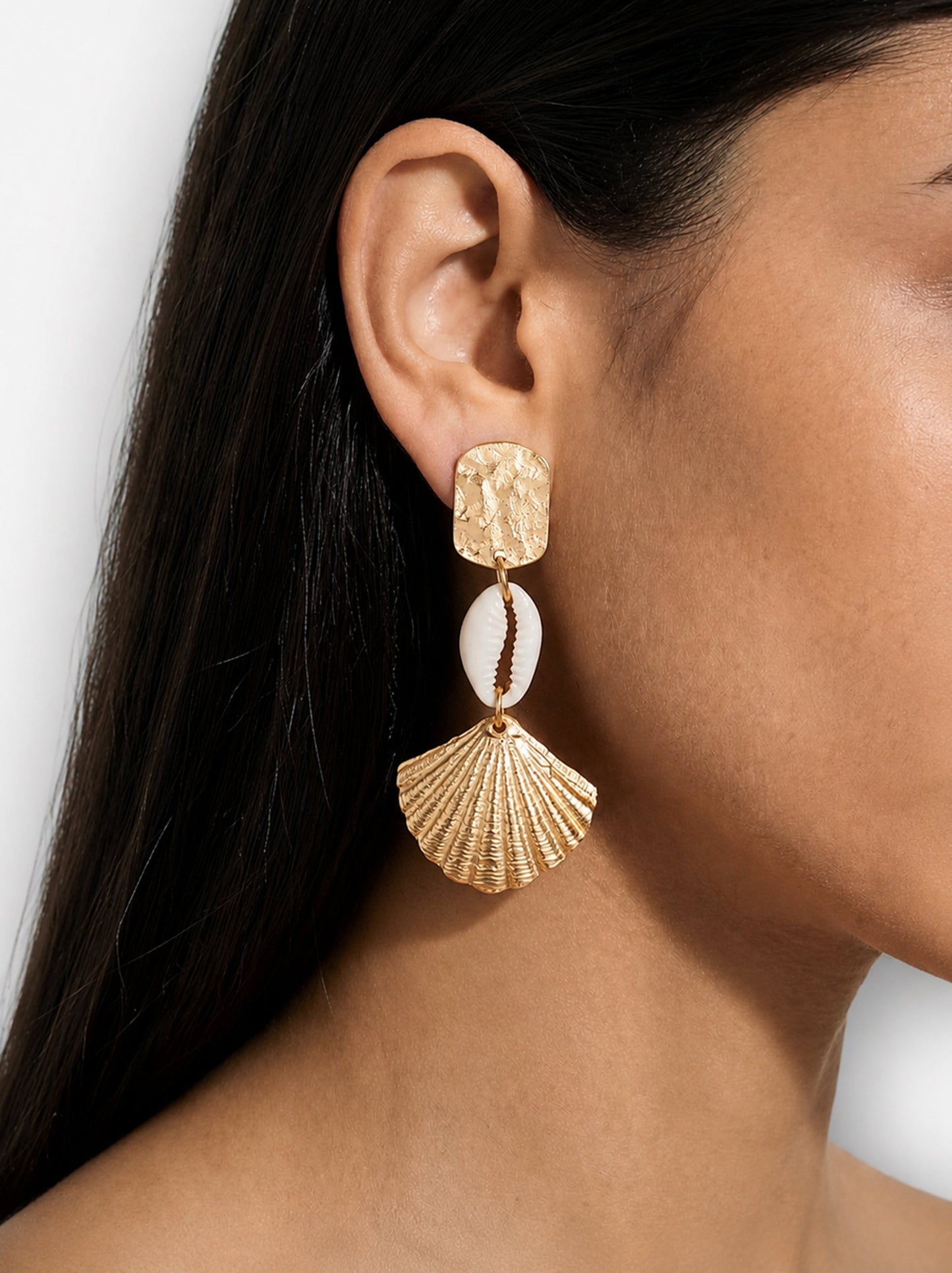 Long Earrings With Shells