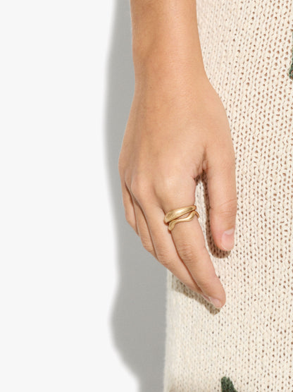 Set Of Wavy Rings