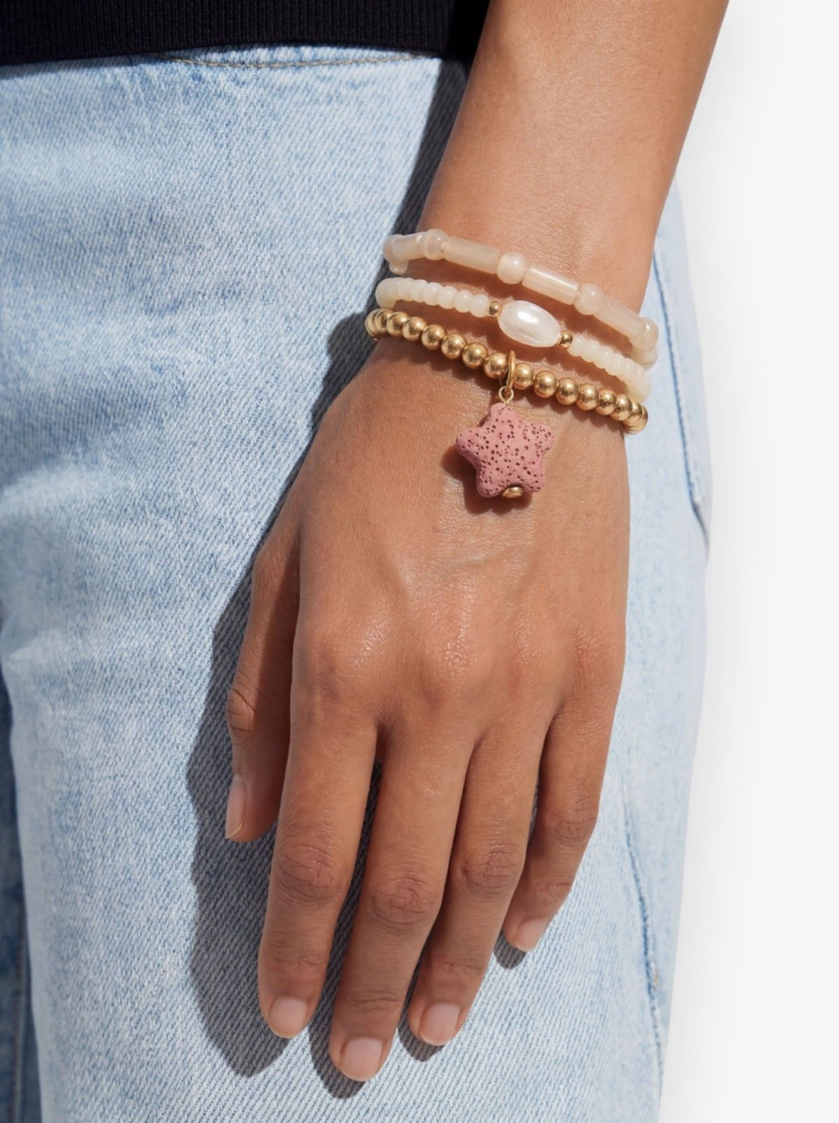 Set Of Elastic Bracelets With Star Coral Effect