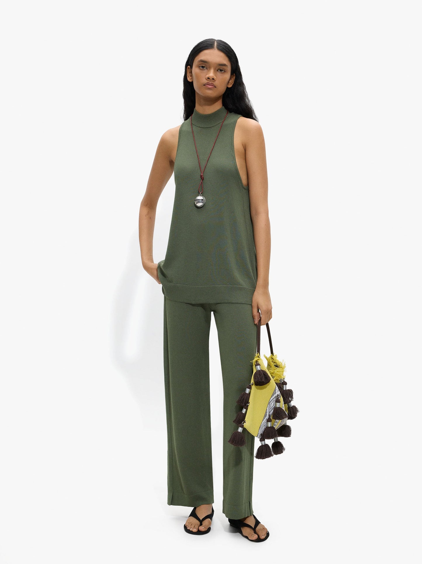 Fluid Trousers With Knit