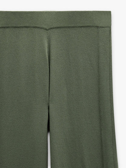 Fluid Trousers With Knit
