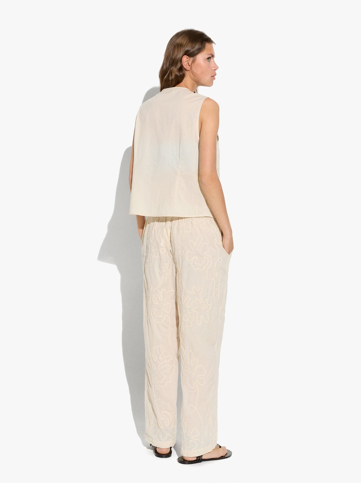 Vest With Embossed Embroidery 100% Cotton
