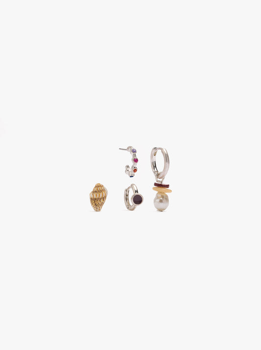 Set Of Earrings With Shells